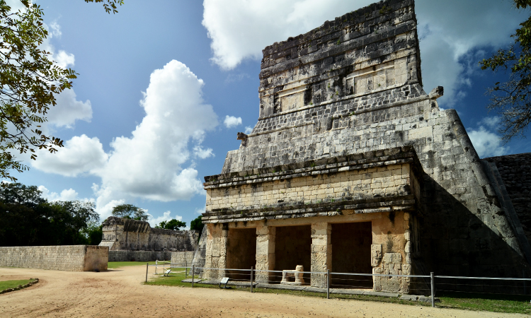 Chichen-Itza-Reemplazo-Piramide